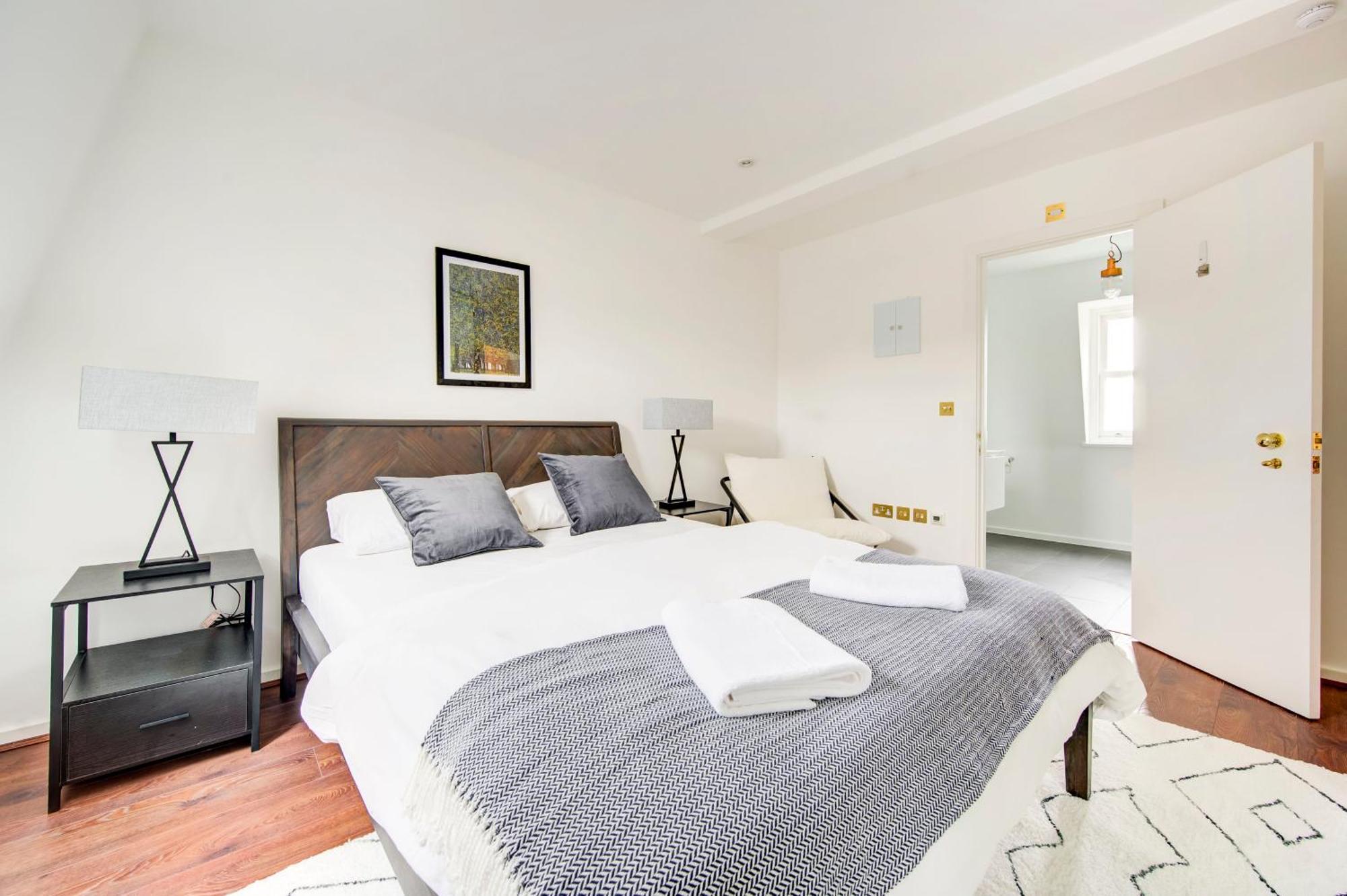 Luxury 3 Bedroom Prime Marylebone Apartment Londen Buitenkant foto